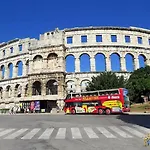 Apartman Ivankovic***