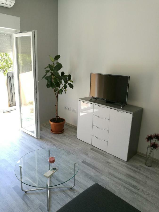 Apartma Ivankovic*** *