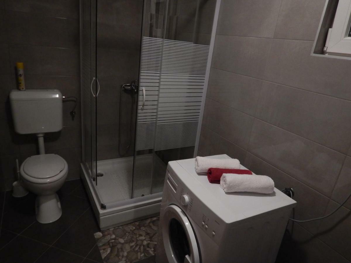 Ivankovic*** Apartma